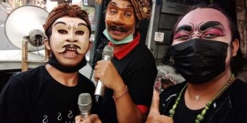 Warga Karangasem Sosialisasikan Pencegahan Covid-19 Lewat Kesenian Sekhe Bondres