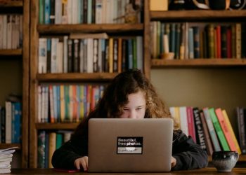 Pembelajaran Daring Banyak Dikeluhkan, Sekolah di Klungkung Diminta Kesiapan Pembelajaran Tatap Muka