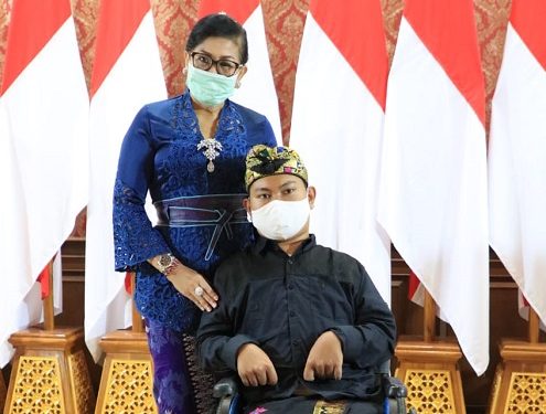 Agus Mertayasa Telah Memamerkan 45 Karya Lukisan Dengan Tema Maut