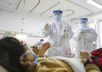 Studi Menunjukkan Bahwa Orang Tinggi Lebih Rentan Tertular Covid-19