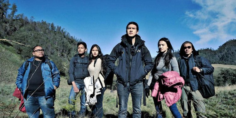 5 Film Lokal Adaptasi Buku yang Bisa Kamu Tonton Di Rumah Aja!