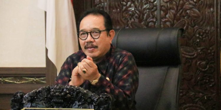 Adakan Kuliah Daring, Wagub Ajak Mahasiswa bentuk Jati Diri Dalam Karya Desain Interior