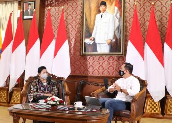 Ketua Dekranasda bali, Ajak Masyarakat Untuk Berpikir Positif Hadapi Pandemi Dan Lestarikan Kain Bali.