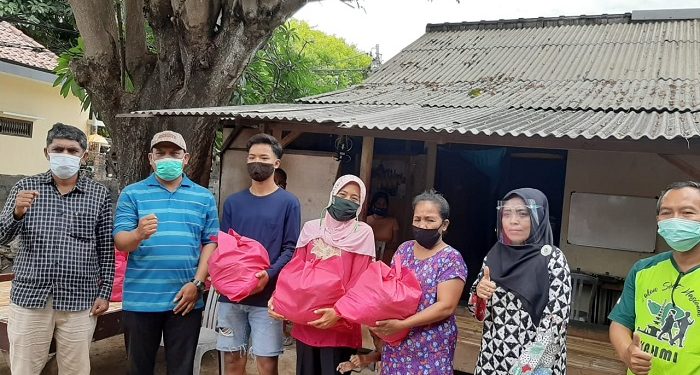 Gelar Bakti Sosial, KAHMI Bali Bagikan Sembako Untuk Warga Yang Terdampak Covid 19