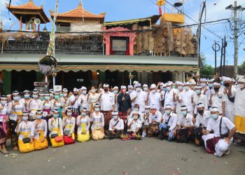 Hadiri Karya Di Pura Ulun, I Komang Gede Sanjaya Ingatkan Tetap Prokes