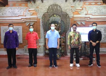 Tenaga Guru PNS Berkurang, Sekda Bali Menitipkan Beberapa Pesan