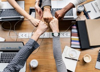 Suka Bosen Saat Kerja, Tips 5S Biar Kamu Bisa Tetap Semangat Kerja