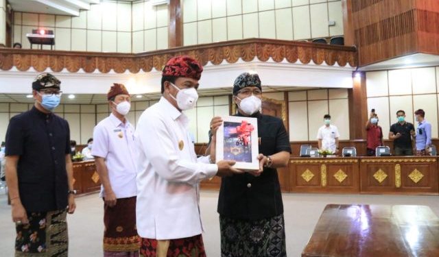 Lihadnyana & Serinah Akhiri Jabatab Pjs. Bupati Badung & Karangasem