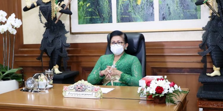 Peringati Hari Ibu, Ny Putri Suastini Koster Bangga Pada Peran Perempuan Dalam Menentu Masa Depan Bangsa