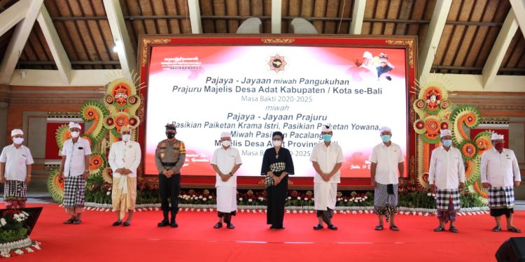 Gubernur Bali Ajak Bendese Madya Se-Bali Kolektif Perkokoh Desa Adat