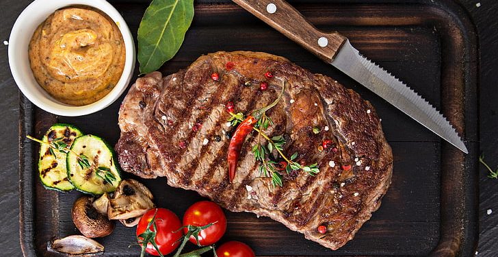 Terasa Berbeda, Yuk Rayakan Pesta Tahun Baru Dengan BBQ Rumahan