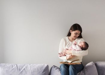 Untuk Ibu Menyusui, Yuk Hindari Beberapa Makanan Berikut Ini