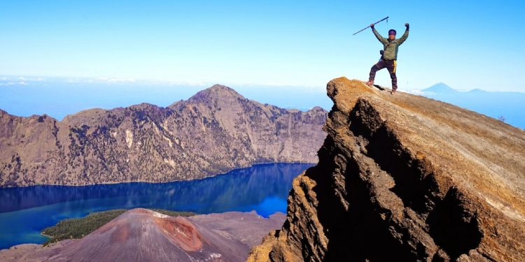 Berikut Ini Panduan Aman Mendaki Untuk Para Pemula