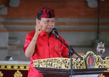 Kendalikan Covid-19, Gubernur Koster Keluarkan SE  Perpanjangan PPKM