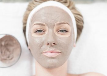 Jangan Asal ! Berikut Ini 7 Cara Pakai Masker Wajah Sesuai Jenisanya