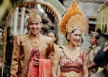 Jangan Sampai Salah! Berikut Ini Nama & Kegunaan Pakainan Adat Bali