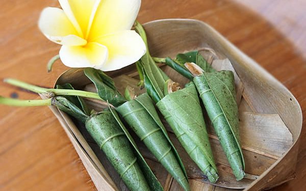 Makna Bentuk & Pengunaan Porosan Bagi Keagamaan Hindu Di Bali