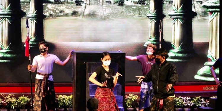 Secara Resmi, Gubernur Bali Buka Bulan Bahasa Bali Tanpa Penonton