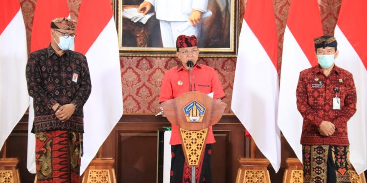 Keluarkan SE Kain Endek Bali, Gubernur Bali Himbau Gunakan Kain Endek Bali Setiap Hari Selasa