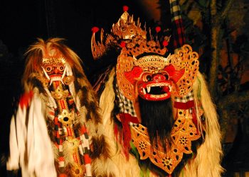 Makna, Arti & Tata Upacara Rahina Kajeng Kliwon Di Bali