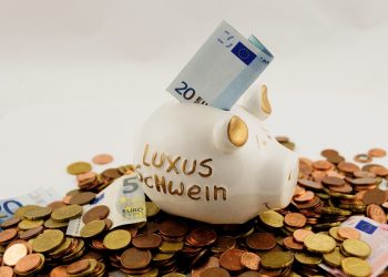 Wajib Di Coba, Berikut Ini Cara Mengatur Keuangan Ala Ibu Di Rumah