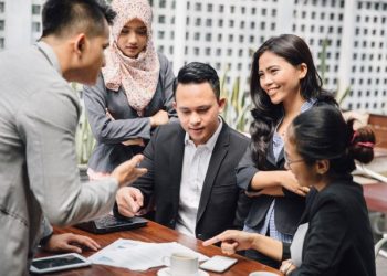 Ramalan Zodiak Tentang Karier Hari Ini, 22 Maret 2021