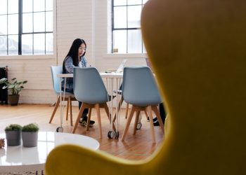 Bukan Gak Laku-Laku, Berikut Ini Alasan Cewek Millienal Masih Sendiri