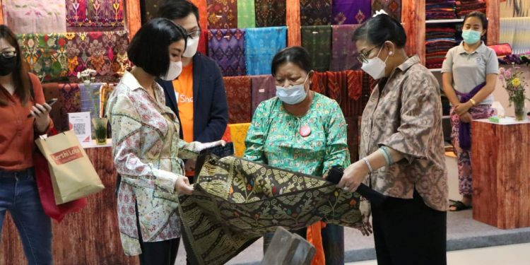 Ny Putri Koster Sambut Baik Pelatihan Bagi UMKM & IKM Guna Kuasai Pemasaran Digital