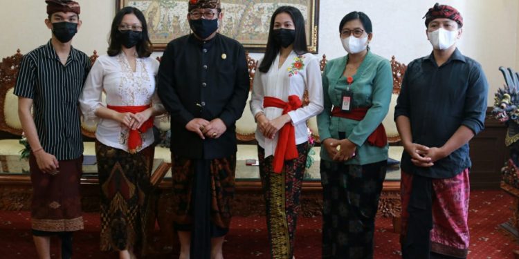 Wagub Cok Ace Ajak Generasi Muda Perluas Makna Perdamaian