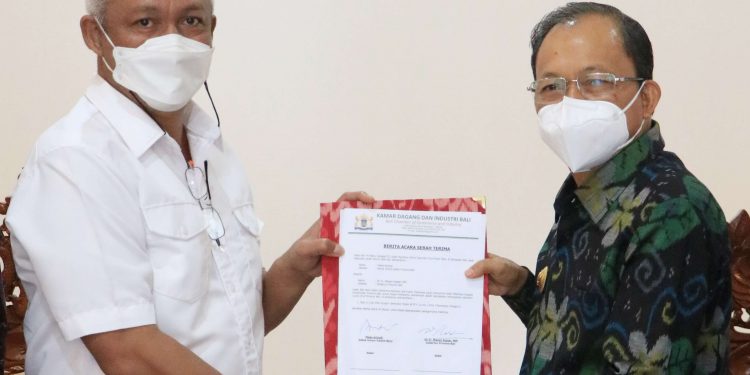 Gubernur Koster Ucapkan Terimakasih ke Kadin Indonesia Telah Membantu Generator Oksigen