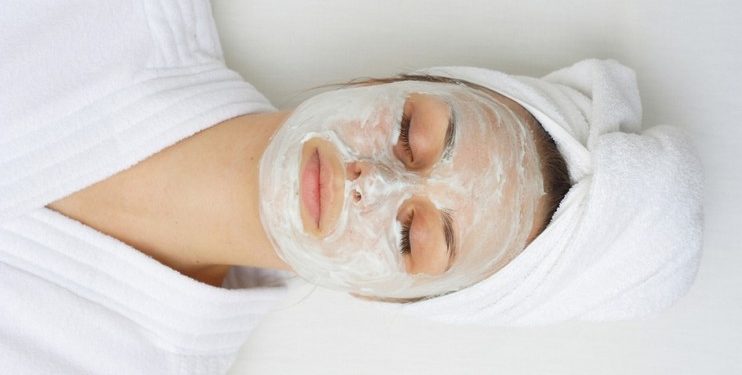 Kaya akan Manfaat Untuk Kulit, Berikut Cara Membuat Masker Beras