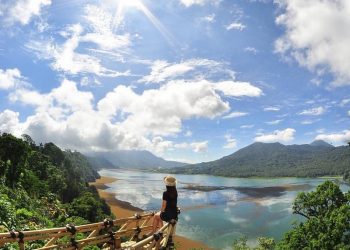 Wajib Kalian Datangi, Berikut Danau-Danau Cantik Di Bali