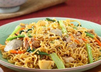 Cocok untuk Bekal Makan Siang Anak, Berikut Resep Mie Goreng Madu