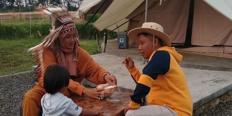 4 Fasilitas di La’ Ranch Glamping, Ada River Tubing