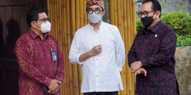 Tutup Cerita Wastra Series 202,Wagub Cok Ace Harap Masyarakat Cintai Produk Lokal