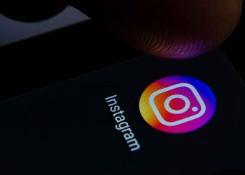 Selain Instagram,Berikut Beberapa Aplikasi Dilengkapi Feature Dark Mode