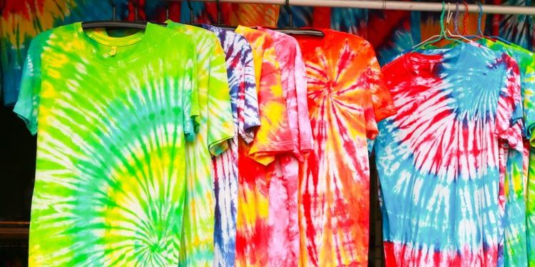 Alasan di Balik Kembalinya Tren Tie Dye di Tengah Pandemi
