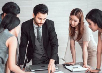 Ramalan Karier Zodiak 23 November 2021, Gemini Tetaplah Terbuka