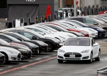 Bukan Tandingan, Kualitas Mobil Tesla Diklaim Tak Sebagus BMW
