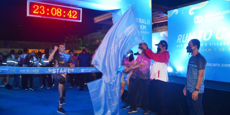 Lepas Peserta Bali Run to Care 2021, Wagub Cok Ace Sampaikan Pesan Pada Dunia bahwa Bali Baik-Baik Saja