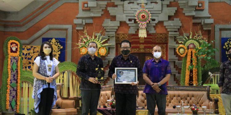 Wagub Cok Ace Ingatkan Pentingnya Harmonisasi Budaya dan Pariwisata