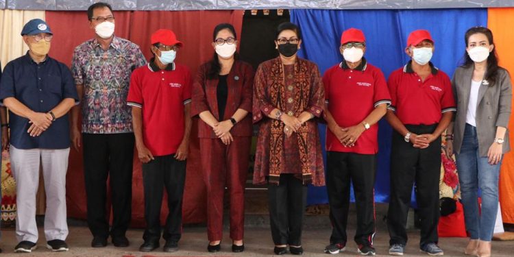 Sapa Lansia di Tabanan, Ny Putri Koster Ingatkan untuk Selalu Muliakan ‘Guru Rupaka’