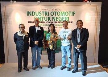Menyoroti Perjalanan Panjang Industri Otomotif di Tanah Air Lewat Sebuah Buku