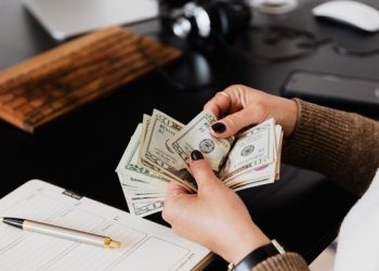 Beginilah Cara Agar Stabilitas Finansial Tetap Stabil