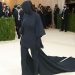 Curhat Kim Kardashian Sempat Menentang Harus Pakai Topeng saat Met Gala