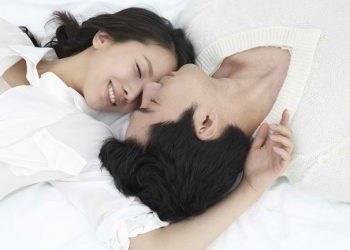 Fakta-Fakta tentang Berhubungan Seks Saat Menstruasi