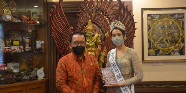 Wagub Cok Ace Dukung Laksmi Melaju Ke Ajang Putri Indonesia 2022