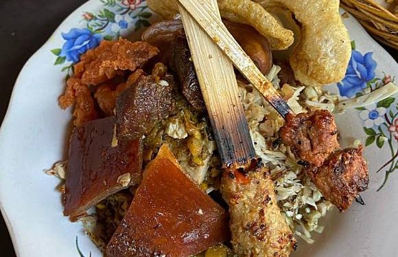 Cocok banget Sambil Tes Kriuk , Berikut 5 Warung Babi Guling Di Bali