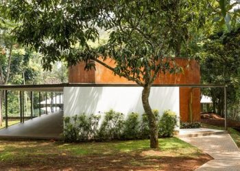 Prediksi Tren Staycation Saat Pandemi Covid-19 Berubah Jadi Endemi