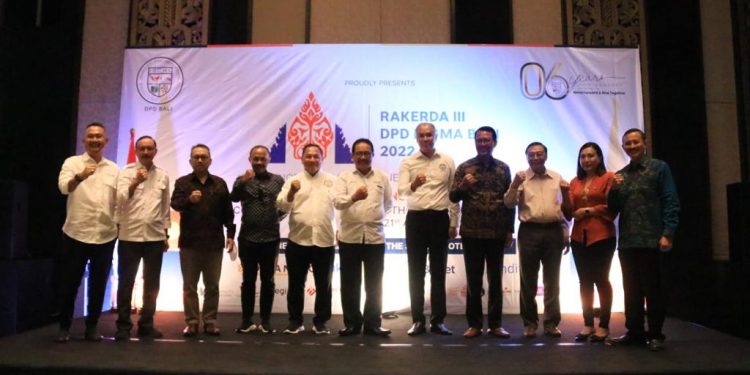 Buka Rakerda, Wagub Cok Ace Harap IHGMA Bali Dapat Bekerjasama Dalam Bangkitkan Pariwisata Bali